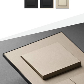 Ramka jednokrotna Simon 55 DUO czarno-chromowa