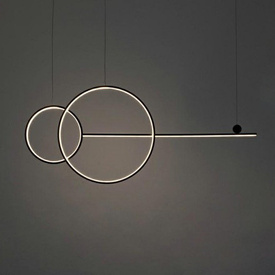 Czarna lampa wisząca RAGE Moosee