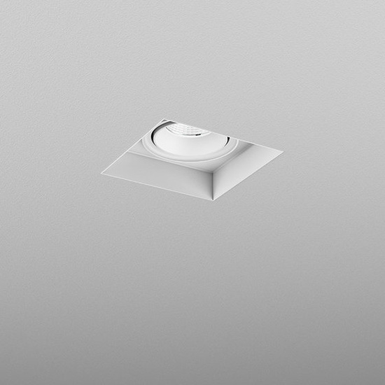 SQUARES next 50x1 LED trimless wpuszczany AQform