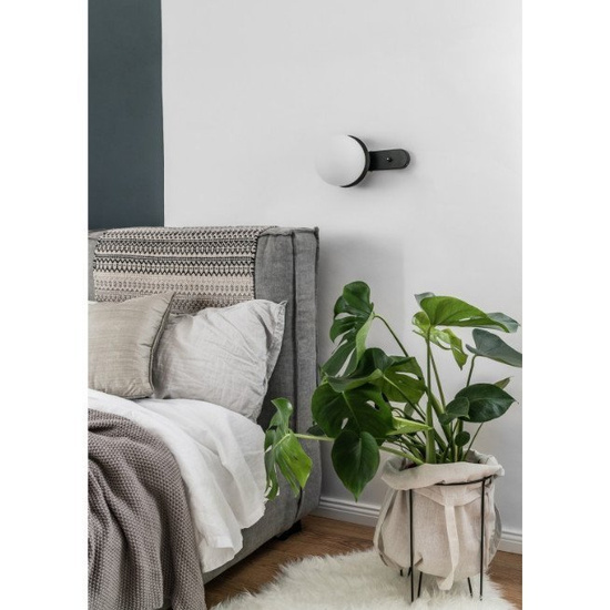 Kinkiet Kuul D1 czarna z włącznikiem UMMO