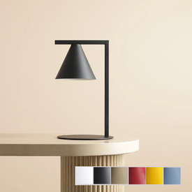 Geometryczna lampka stołowa Form Aldex