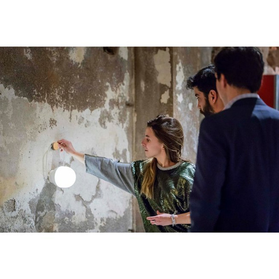 Biała lampka przenośna lampka TAKE AWAY LED 01015 Faro