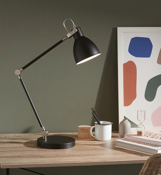 Lampka biurkowa House czarna 107739 Markslojd