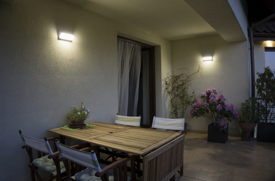 Kinkiet zewnętrzny MONA MN19301 SU-MA