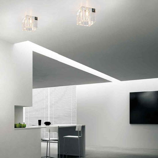 Spot Cubo Claro OPEN DESIGN HIGHLIGHTS