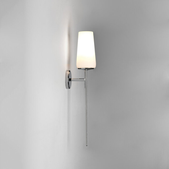 Kinkiet do łazienki Beauville chrom z białym kloszem Astro Lighting