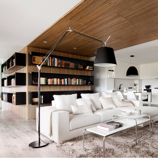 Tolomeo Mega Lampa Stojąca black satin Ø 32 cm on/off Artemide