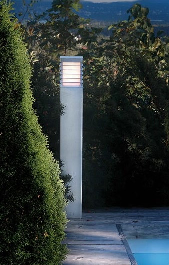 Słupek ogrodowy Halmstad Norlys art. 296 cynk ogniowy