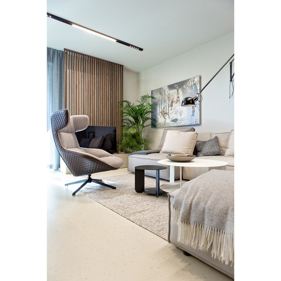 MIXLINE LED natynkowa listwa oświetleniowa AQform 216 cm switchDIM czarny 4000K 54°