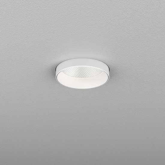 PUTT midi LED trimless M927 18° wpuszczany AQform