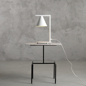 Geometryczna lampka stołowa Form Aldex